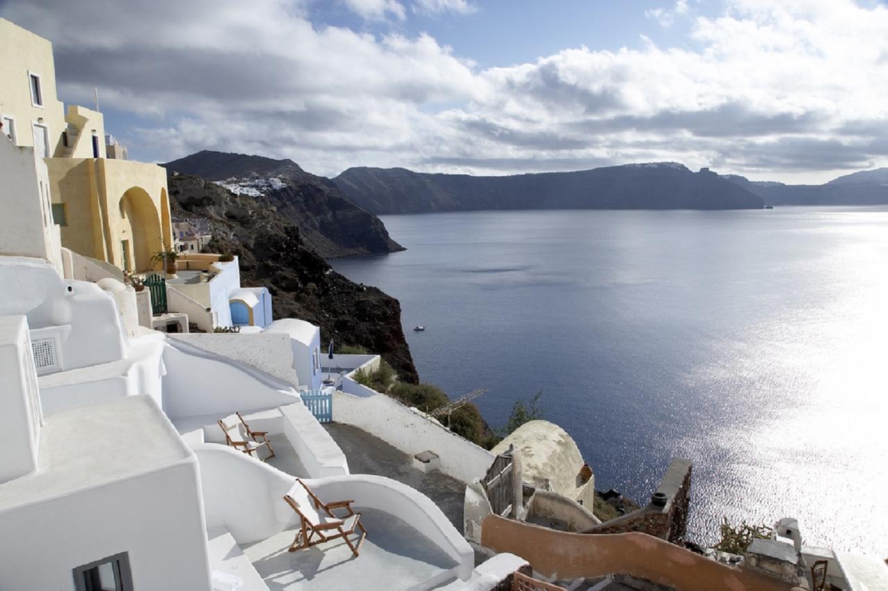 White Suite Oía Dış mekan fotoğraf