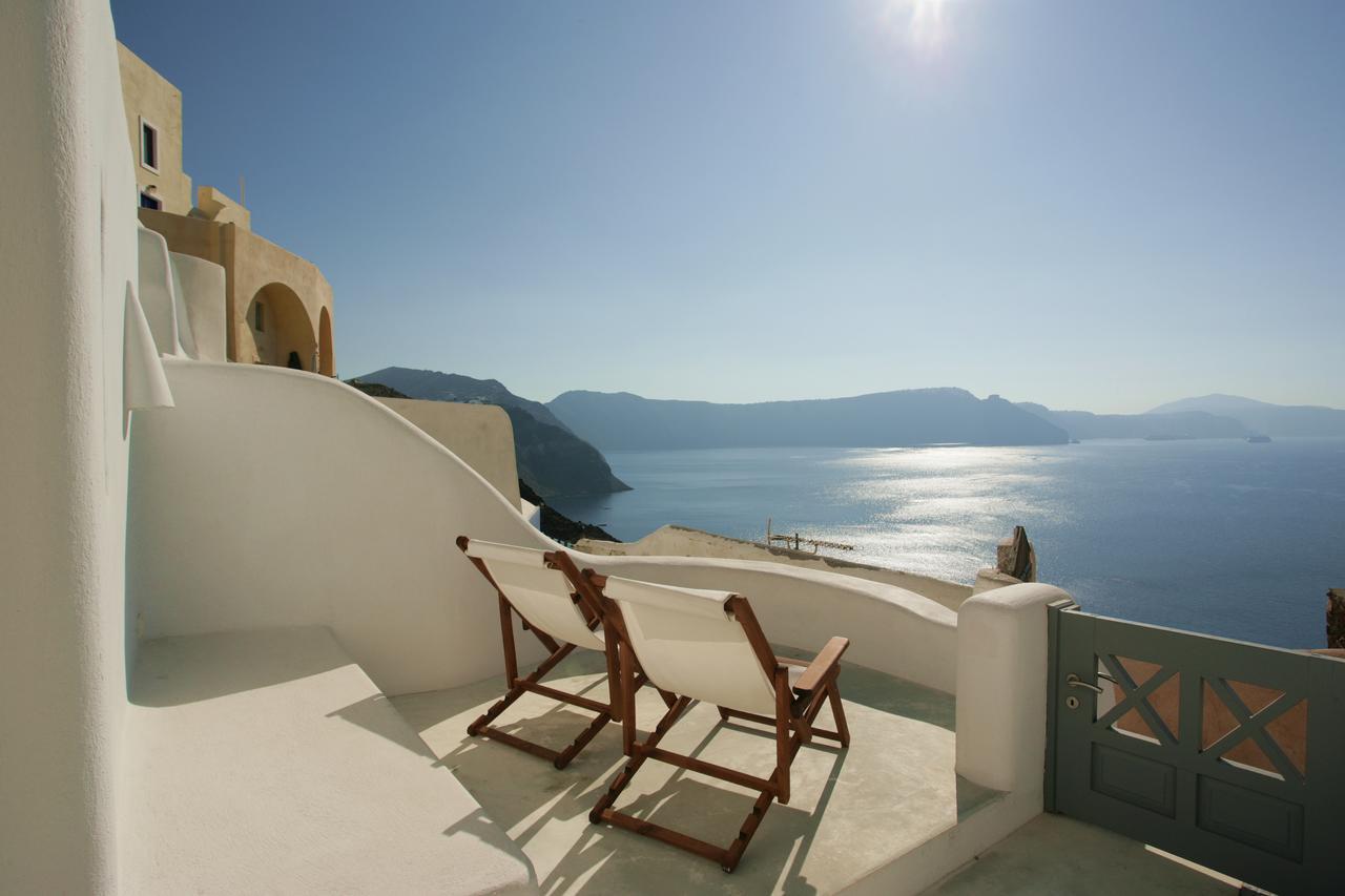 White Suite Oía Dış mekan fotoğraf
